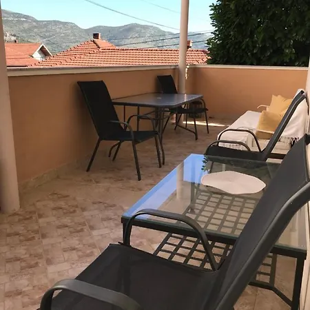 Apartman Mihailo *